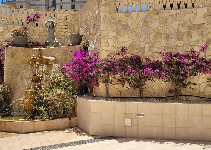 Апартаменти Sea View Puerto