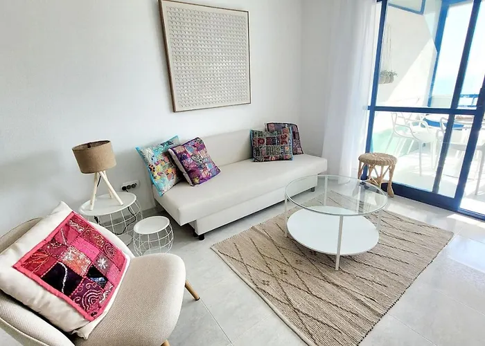 Sea View Puerto Apartment